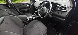 Used 2019 Renault Kadjar Play Blue - Interior and Exterior details 9