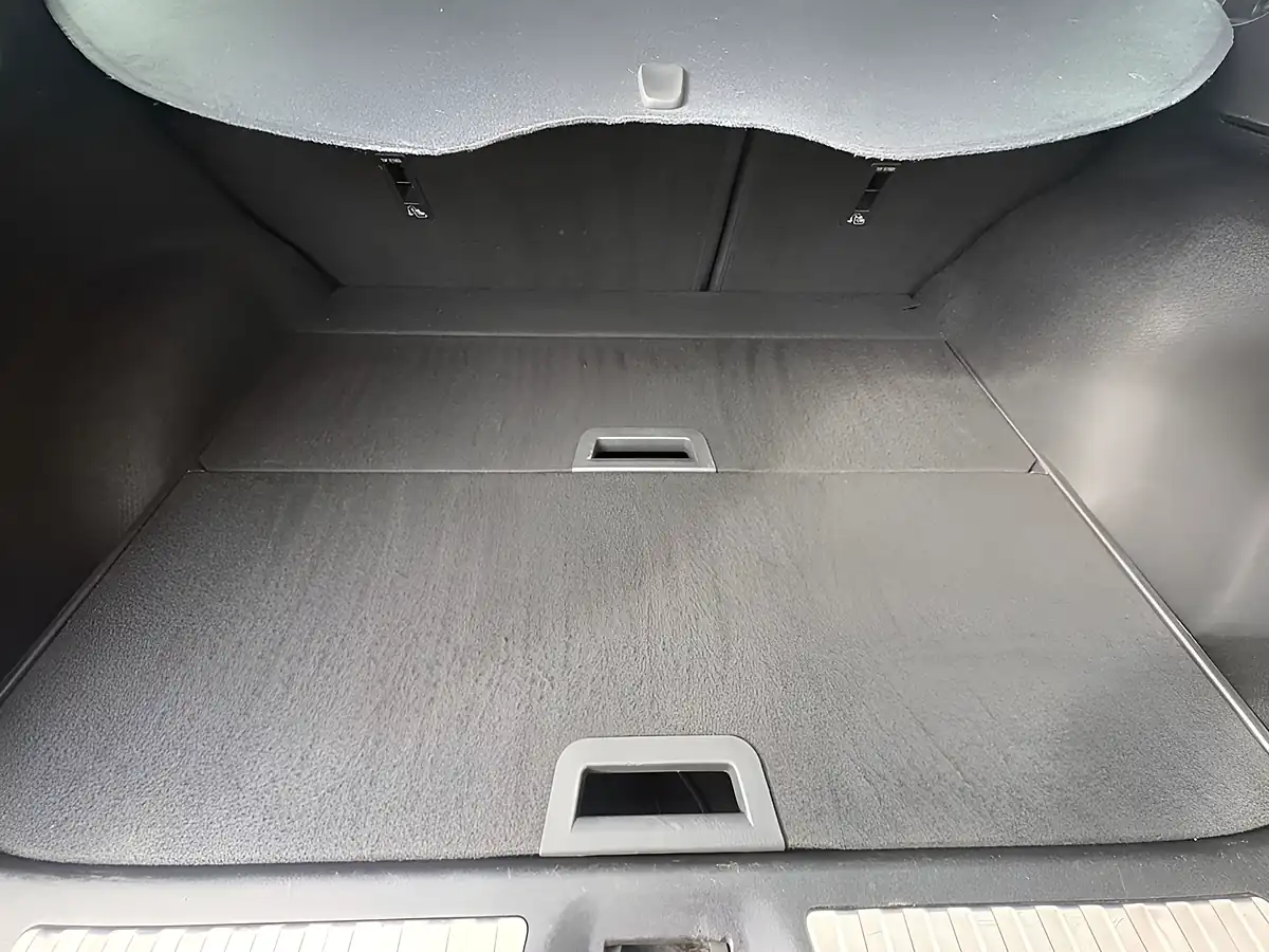 Used 2019 Renault Kadjar S Edition Black - Interior and Exterior details 16