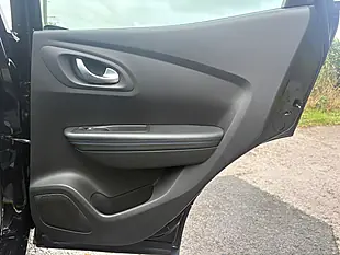 Used 2019 Renault Kadjar S Edition Black - Interior and Exterior details 18