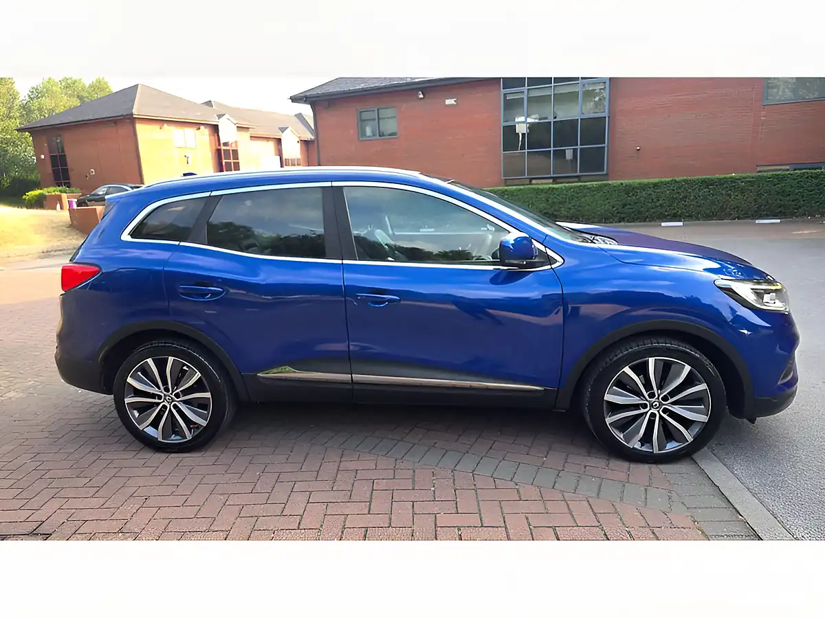 Used 2019 Renault Kadjar S Edition Blue - Interior and Exterior details 6