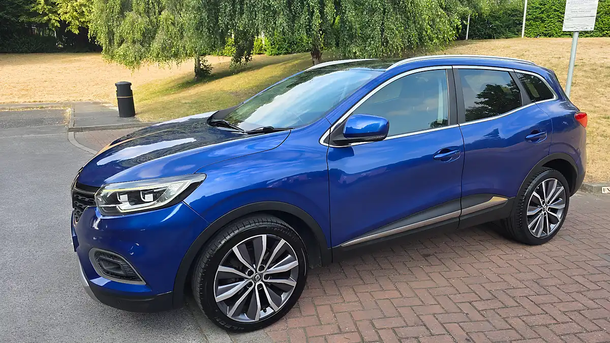 Used 2019 Renault Kadjar S Edition Blue - Interior and Exterior details 11