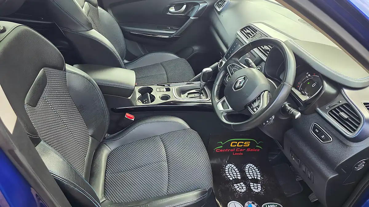Used 2019 Renault Kadjar S Edition Blue - Interior and Exterior details 13