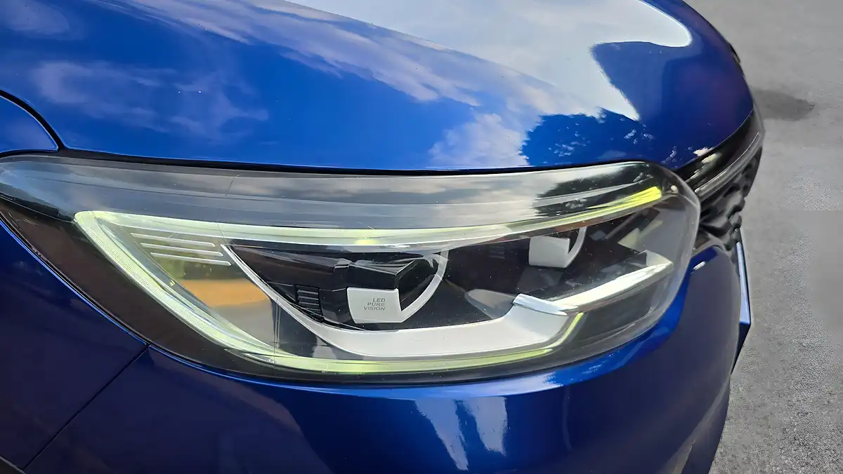 Used 2019 Renault Kadjar S Edition Blue - Interior and Exterior details 2