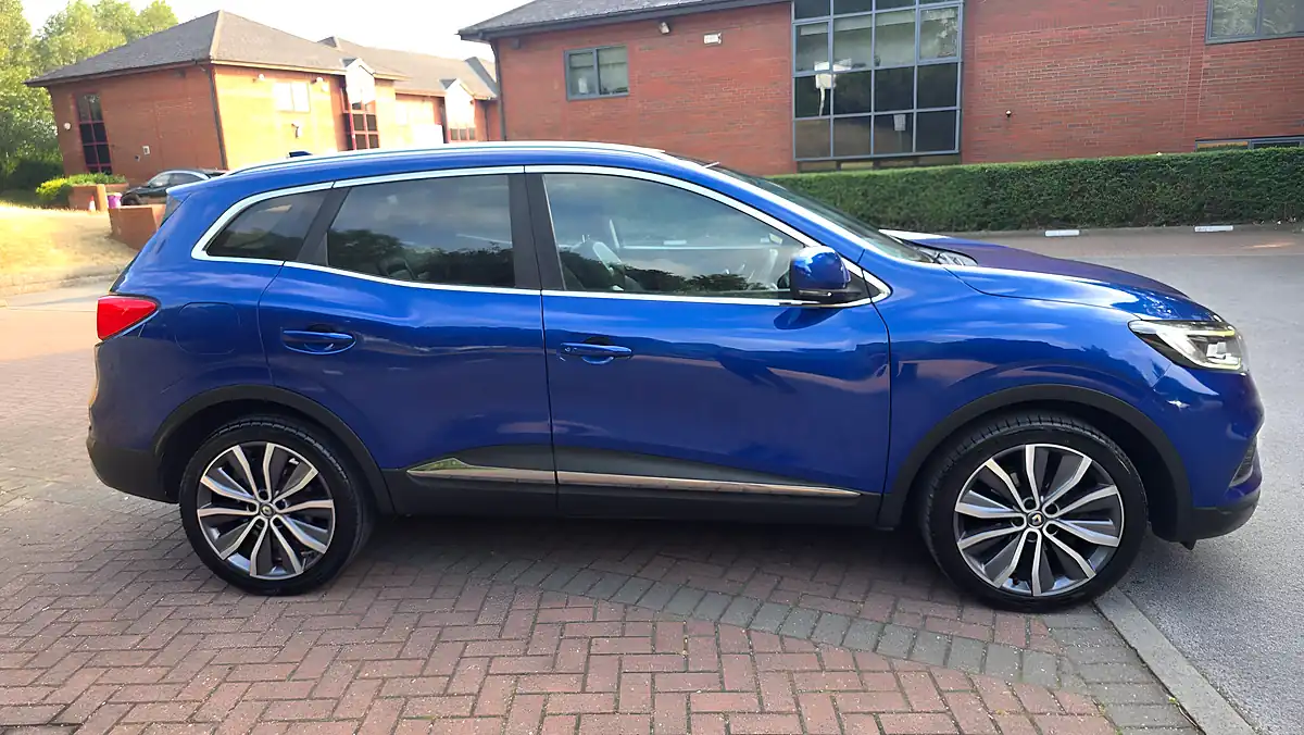 Used 2019 Renault Kadjar S Edition Blue - Interior and Exterior details 7