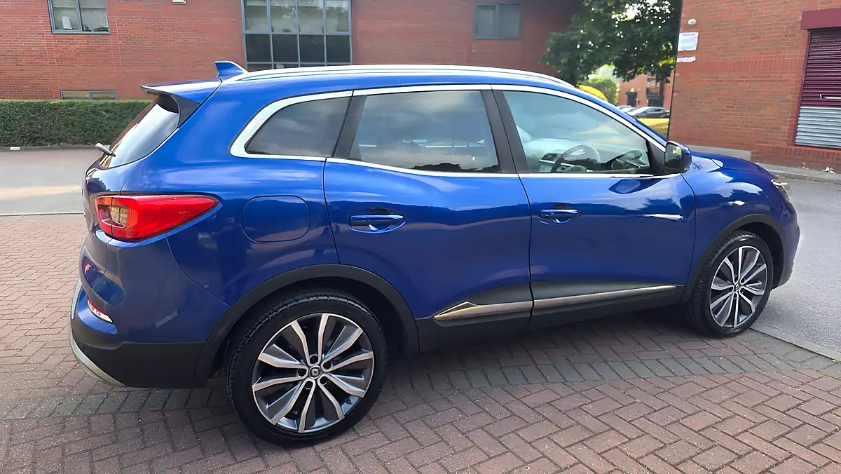 Used 2019 Renault Kadjar S Edition Blue - Interior and Exterior details 9