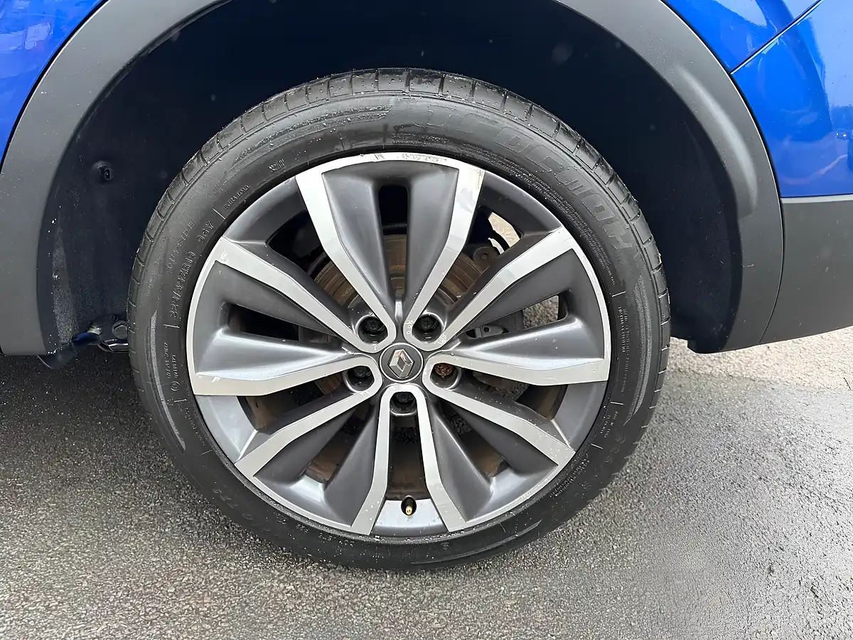 Used 2019 Renault Kadjar S Edition Blue - Interior and Exterior details 19