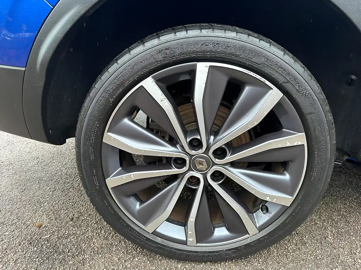 Used 2019 Renault Kadjar S Edition Blue - Interior and Exterior details 20