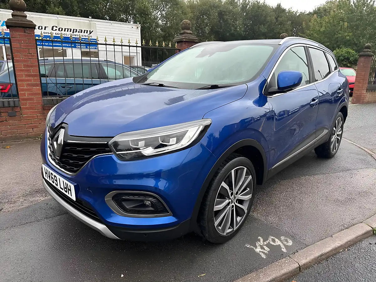 Used 2019 Renault Kadjar S Edition Blue - Interior and Exterior details 6