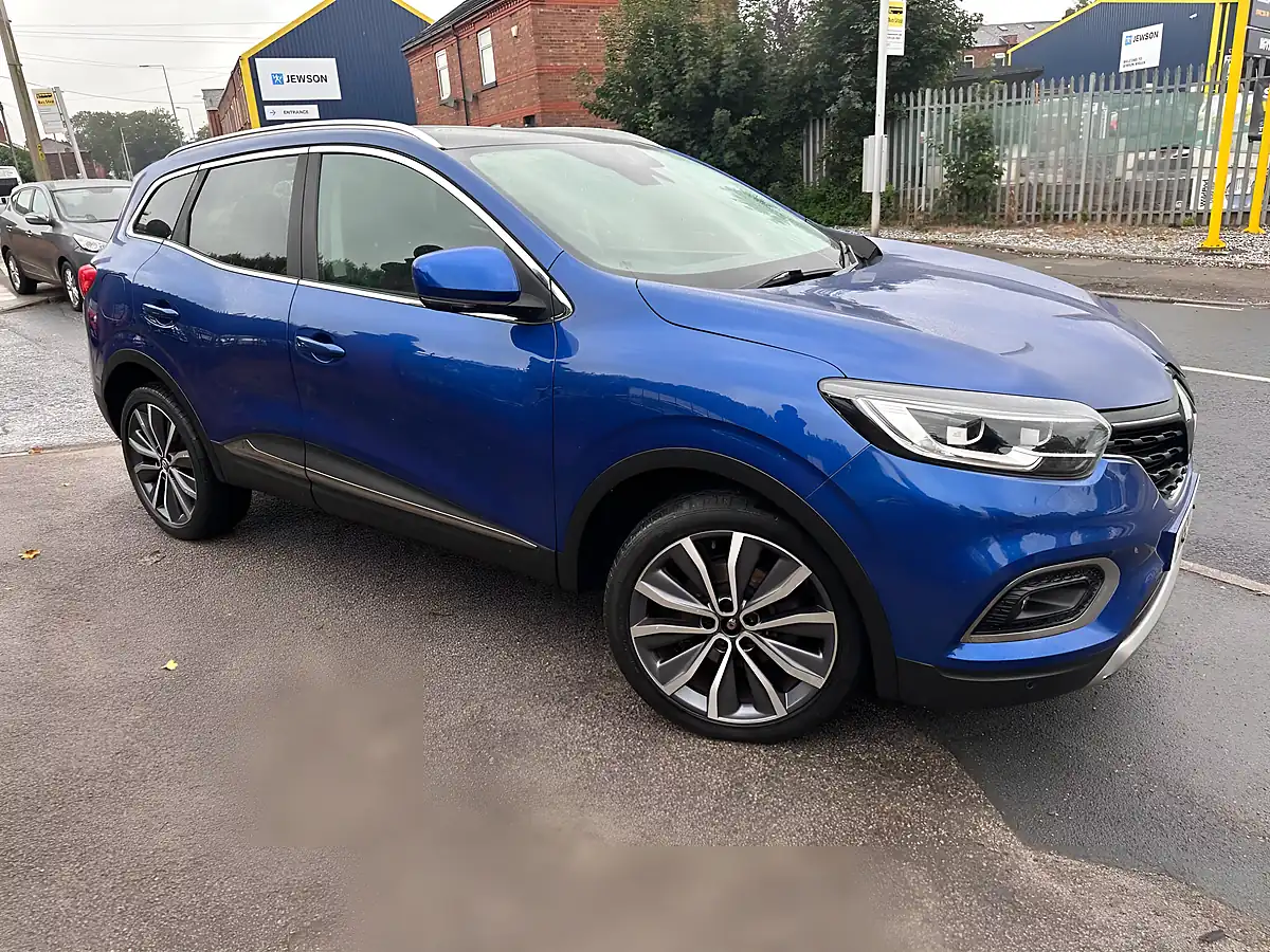 Used 2019 Renault Kadjar S Edition Blue - Interior and Exterior details 9