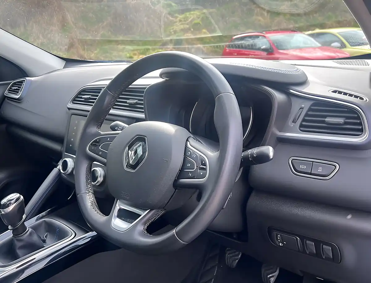 Used 2019 Renault Kadjar S Edition Iron Blue - Interior and Exterior details 14