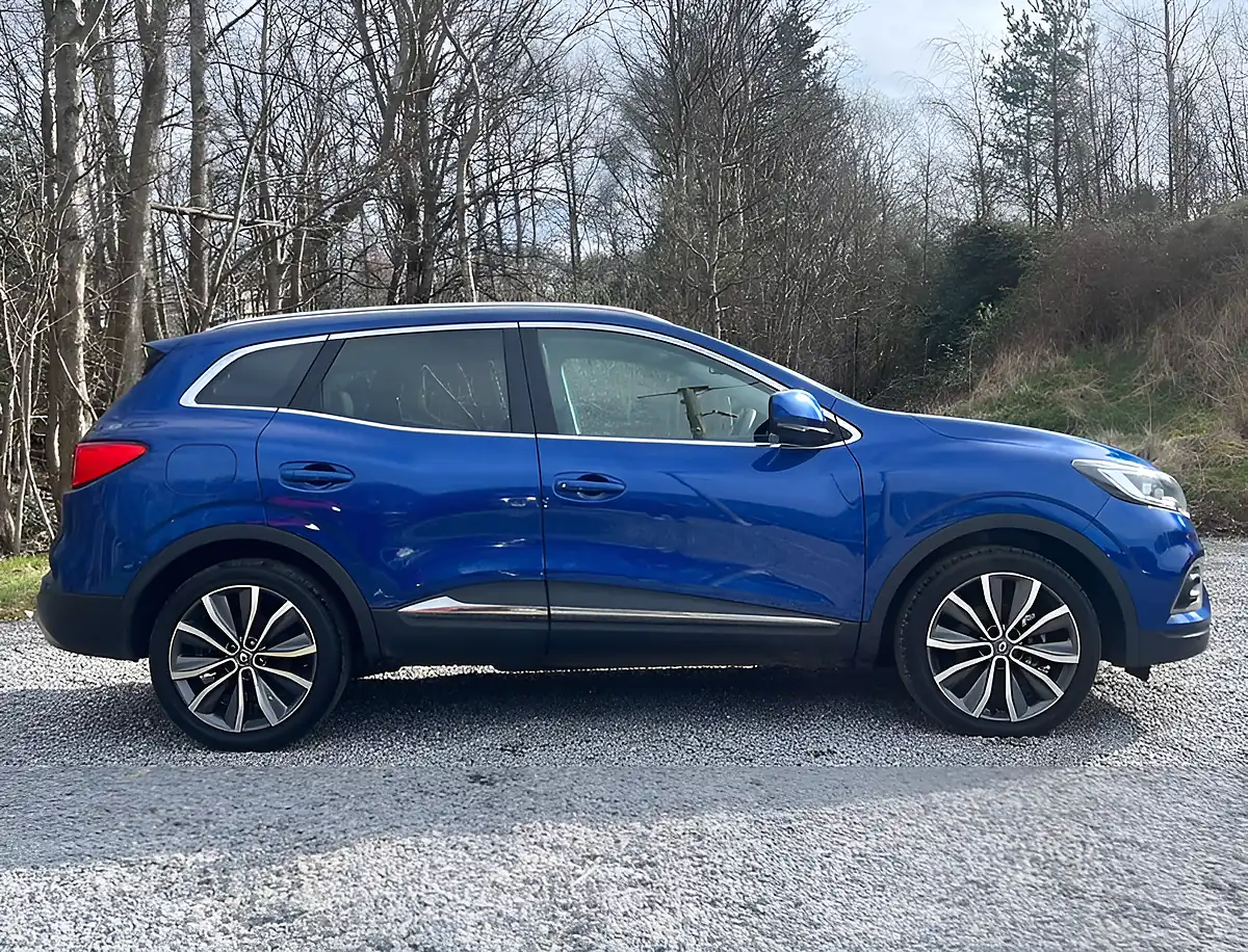 Used 2019 Renault Kadjar S Edition Iron Blue - Interior and Exterior details 2