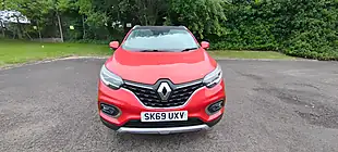 Used 2019 Renault Kadjar S Edition Red - Interior and Exterior details 8