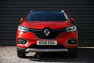 Used 2019 Renault Kadjar S Edition Red - Interior and Exterior details 3