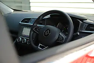Used 2019 Renault Kadjar S Edition Red - Interior and Exterior details 6