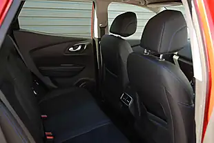 Used 2019 Renault Kadjar S Edition Red - Interior and Exterior details 8