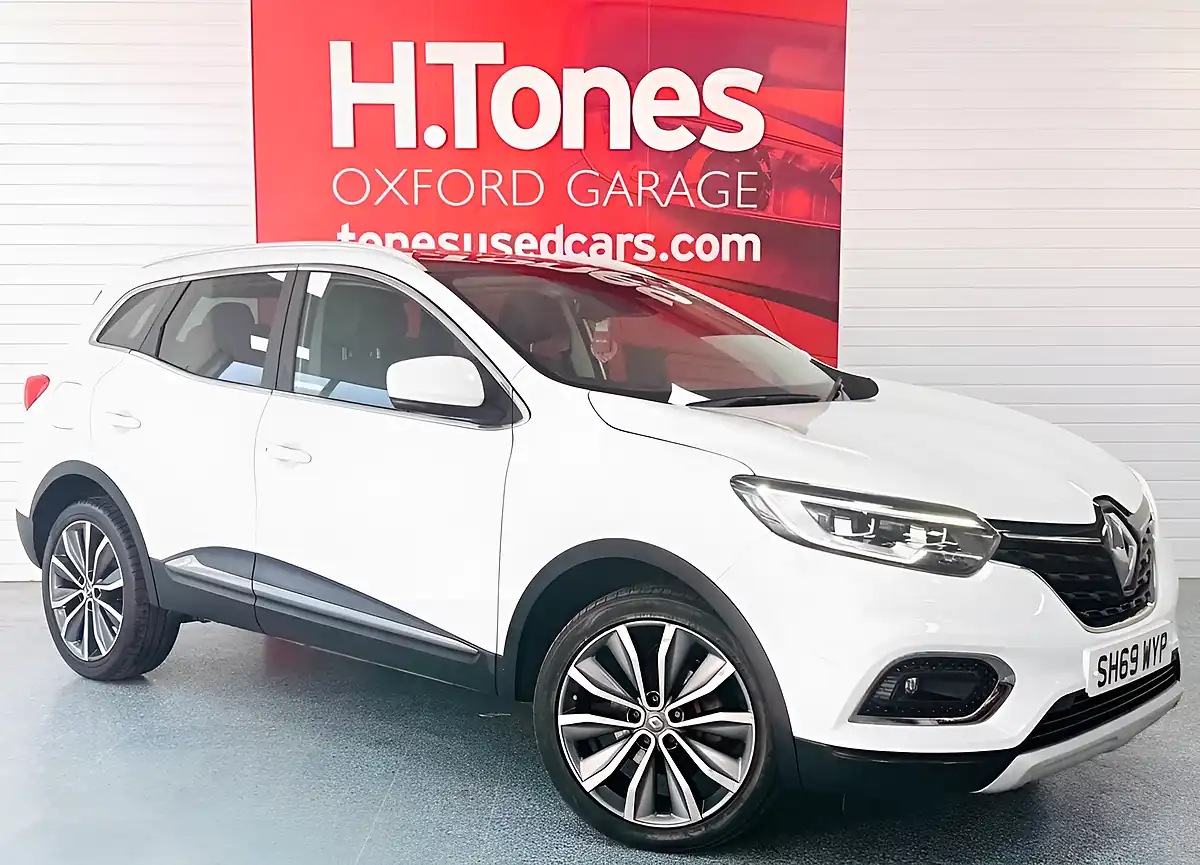 Used 2019 Renault Kadjar S Edition White - Front View