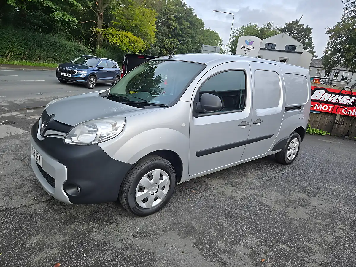 Used 2019 Renault Kangoo Business+ Grey - Interior and Exterior details 3