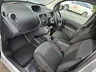Used 2019 Renault Kangoo Business+ Grey - Interior and Exterior details 5