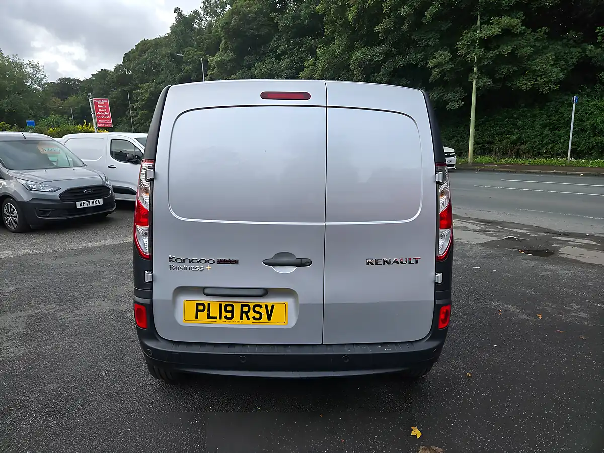 Used 2019 Renault Kangoo Business+ Grey - Interior and Exterior details 9