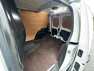 Used 2019 Renault Kangoo Business White - Interior and Exterior details 11