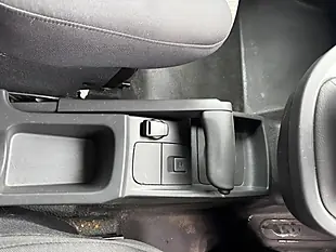 Used 2019 Renault Kangoo Business White - Interior and Exterior details 13