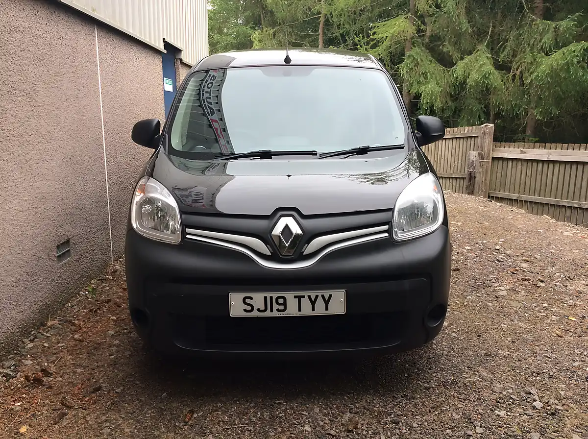 Used 2019 Renault Kangoo Energy Business Black - Interior and Exterior details 8