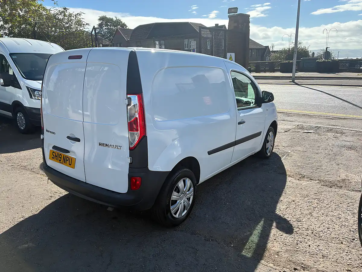 Used 2019 Renault Kangoo Energy Business Temperature Controlled White - Interior and Exterior details 3
