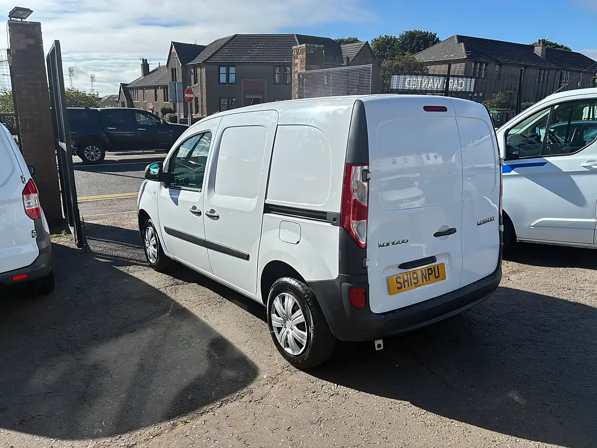 Used 2019 Renault Kangoo Energy Business Temperature Controlled White - Interior and Exterior details 5