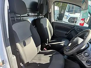 Used 2019 Renault Kangoo Energy Business Temperature Controlled White - Interior and Exterior details 9