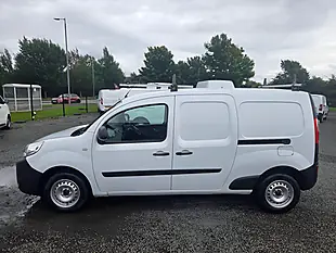 Used 2019 Renault Kangoo Maxi Business White - Interior and Exterior details 10
