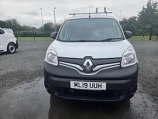 Used 2019 Renault Kangoo Maxi Business White - Interior and Exterior details 13