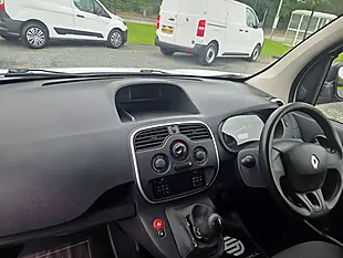 Used 2019 Renault Kangoo Maxi Business White - Interior and Exterior details 20
