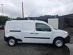 Used 2019 Renault Kangoo Maxi Business White - Interior and Exterior details 3