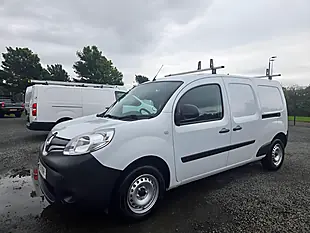 Used 2019 Renault Kangoo Maxi Business White - Interior and Exterior details 9