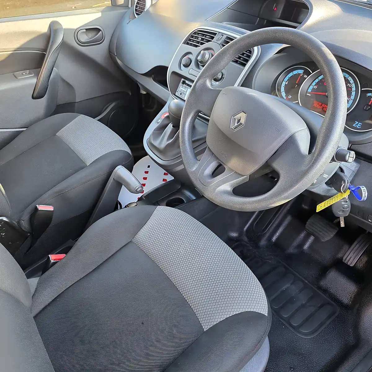 Used 2019 Renault Kangoo ML-20 Business Edition Alpine White - Interior and Exterior details 11