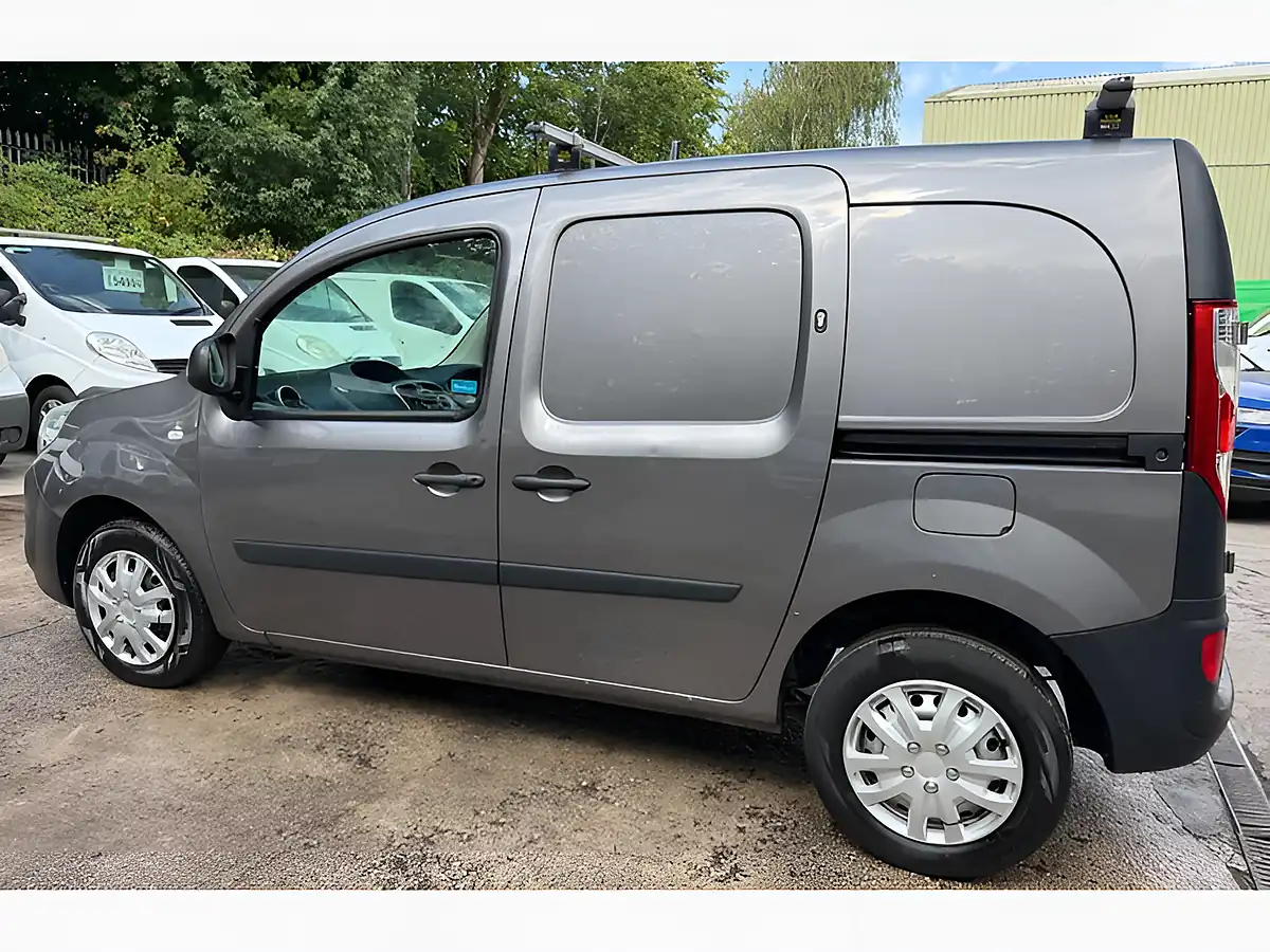 Used 2019 Renault Kangoo ML19 Business Grey - Interior and Exterior details 11