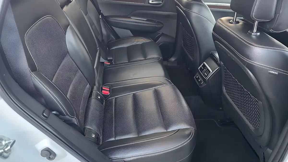 Used 2019 Renault Koleos GT Line White - Interior and Exterior details 18