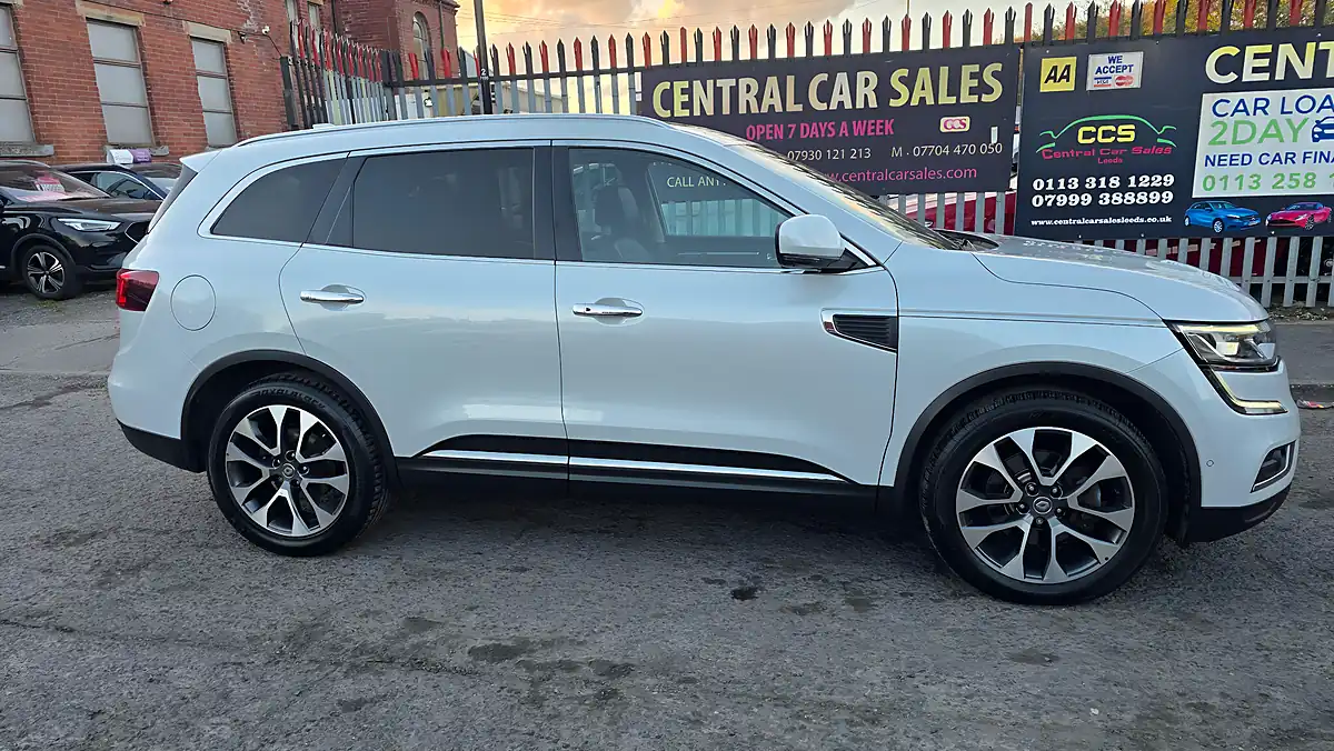 Used 2019 Renault Koleos GT Line White - Interior and Exterior details 7