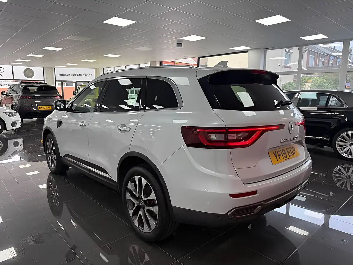 Used 2019 Renault Koleos Iconic White - Interior and Exterior details 11