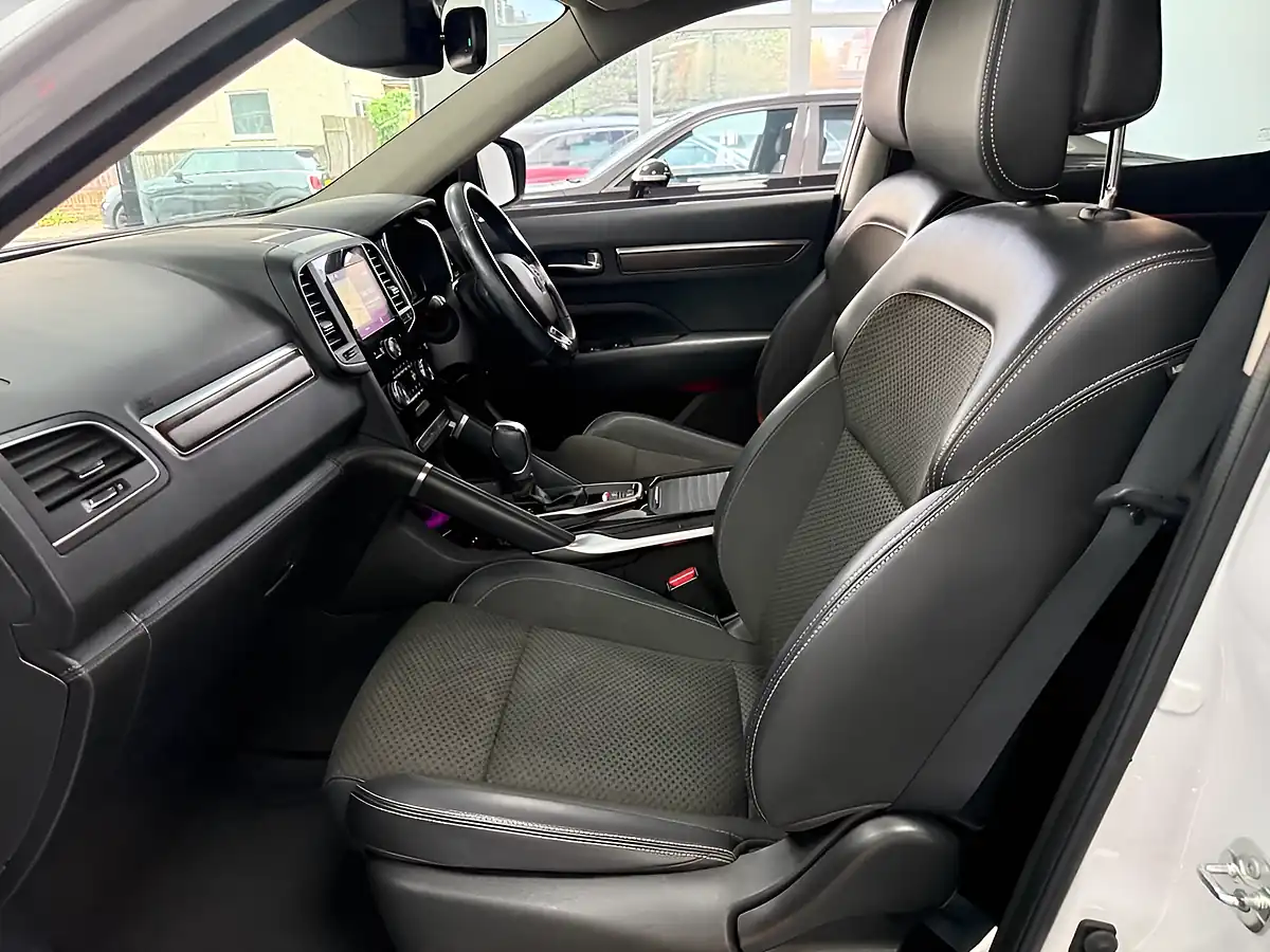 Used 2019 Renault Koleos Iconic White - Interior and Exterior details 15