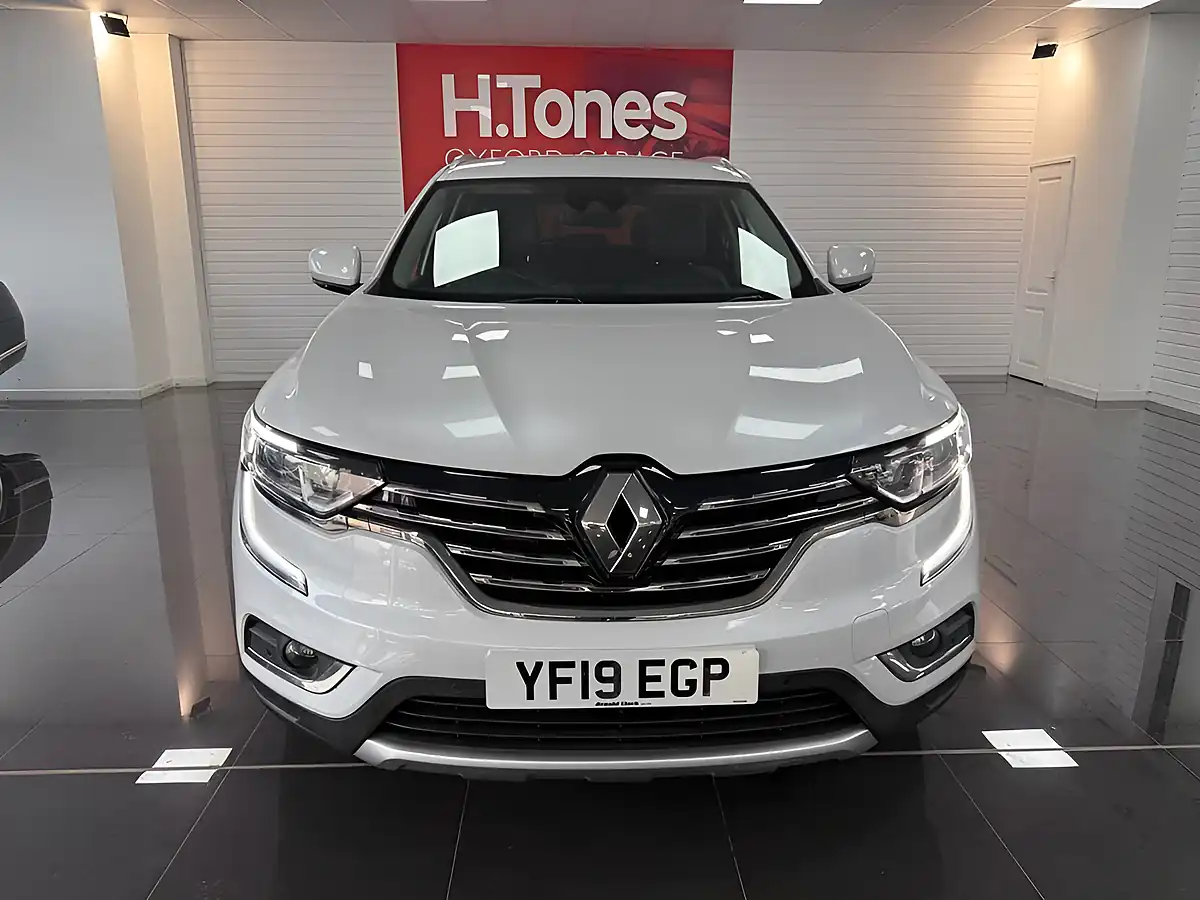 Used 2019 Renault Koleos Iconic White - Interior and Exterior details 19