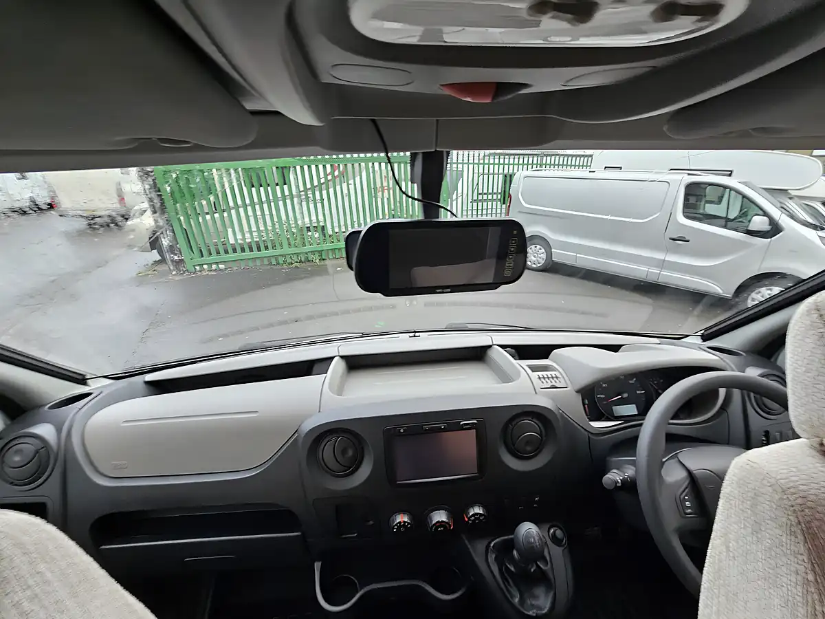 Used 2019 Renault Master Lunar Cassini Eb 19 - Interior and Exterior details 10