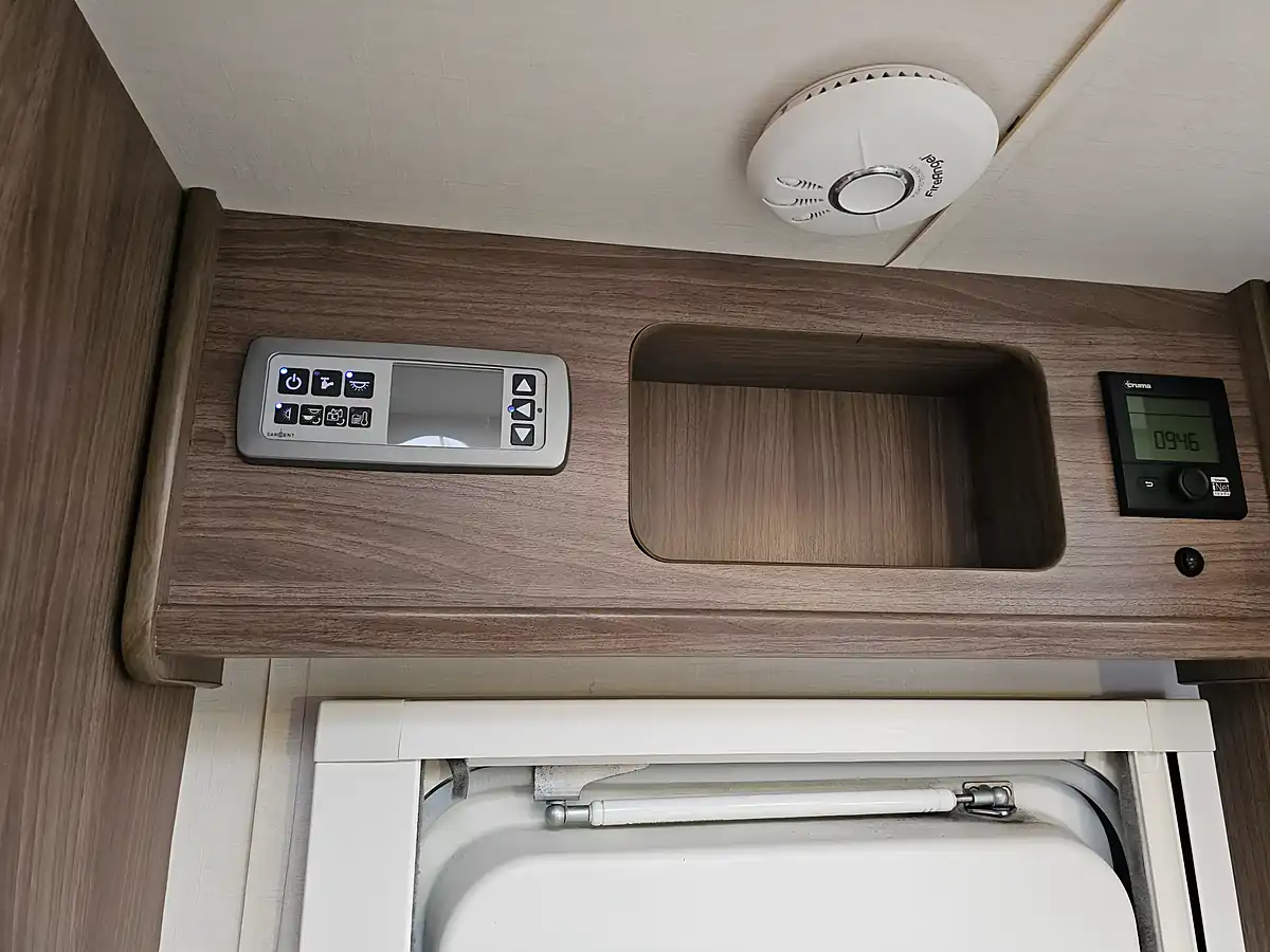 Used 2019 Renault Master Lunar Cassini Eb 19 - Interior and Exterior details 20