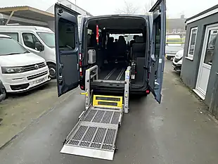 Used 2019 Renault Master SL28 Business Blue - Interior and Exterior details 11