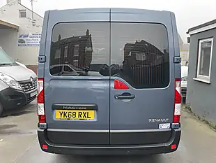 Used 2019 Renault Master SL28 Business Blue - Interior and Exterior details 8