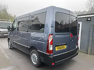 Used 2019 Renault Master SL28 Business Blue - Interior and Exterior details 9