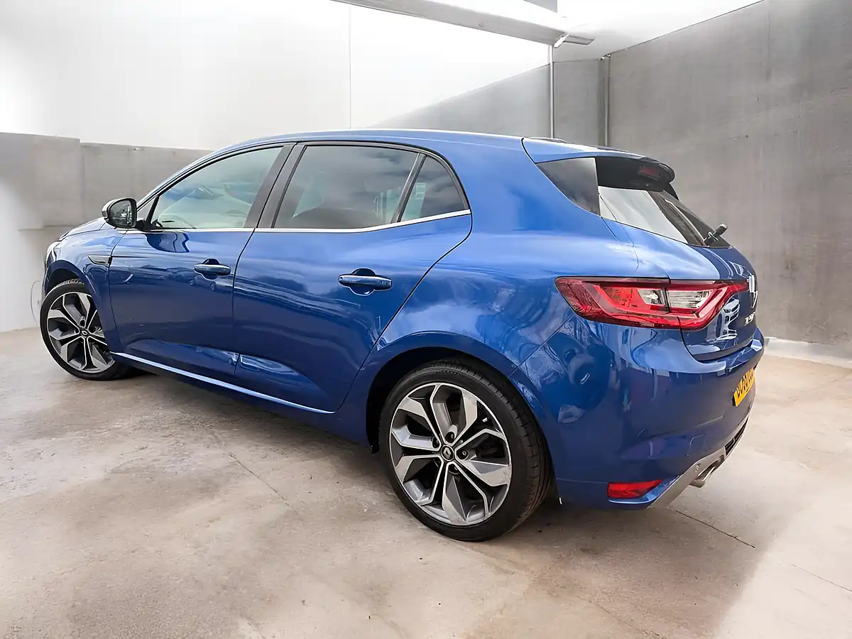 Used 2019 Renault Megane GT Line Iron Blue - Interior and Exterior details 4