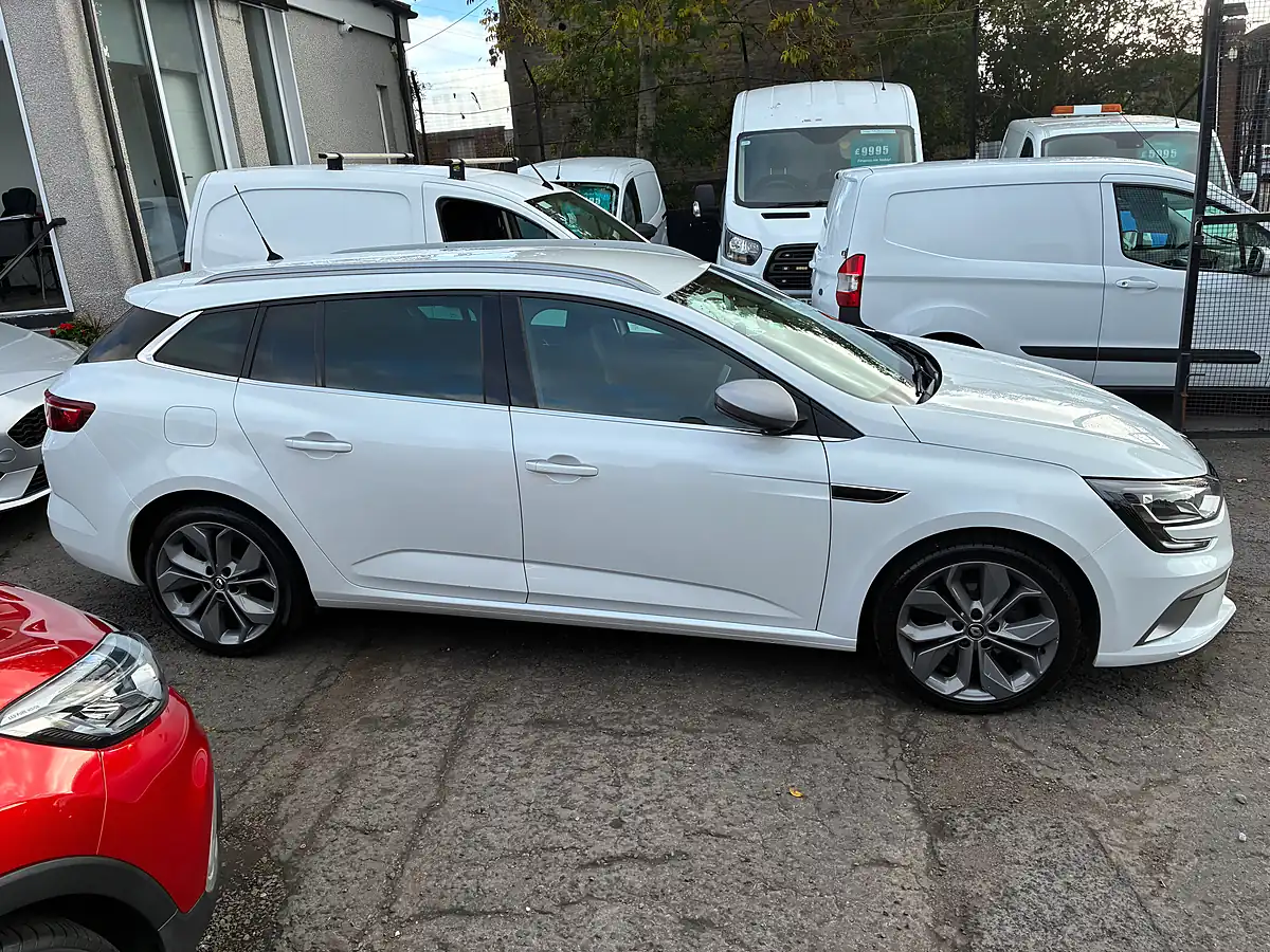 Used 2019 Renault Megane GT Line Sport Tourer Arctic White - Interior and Exterior details 2