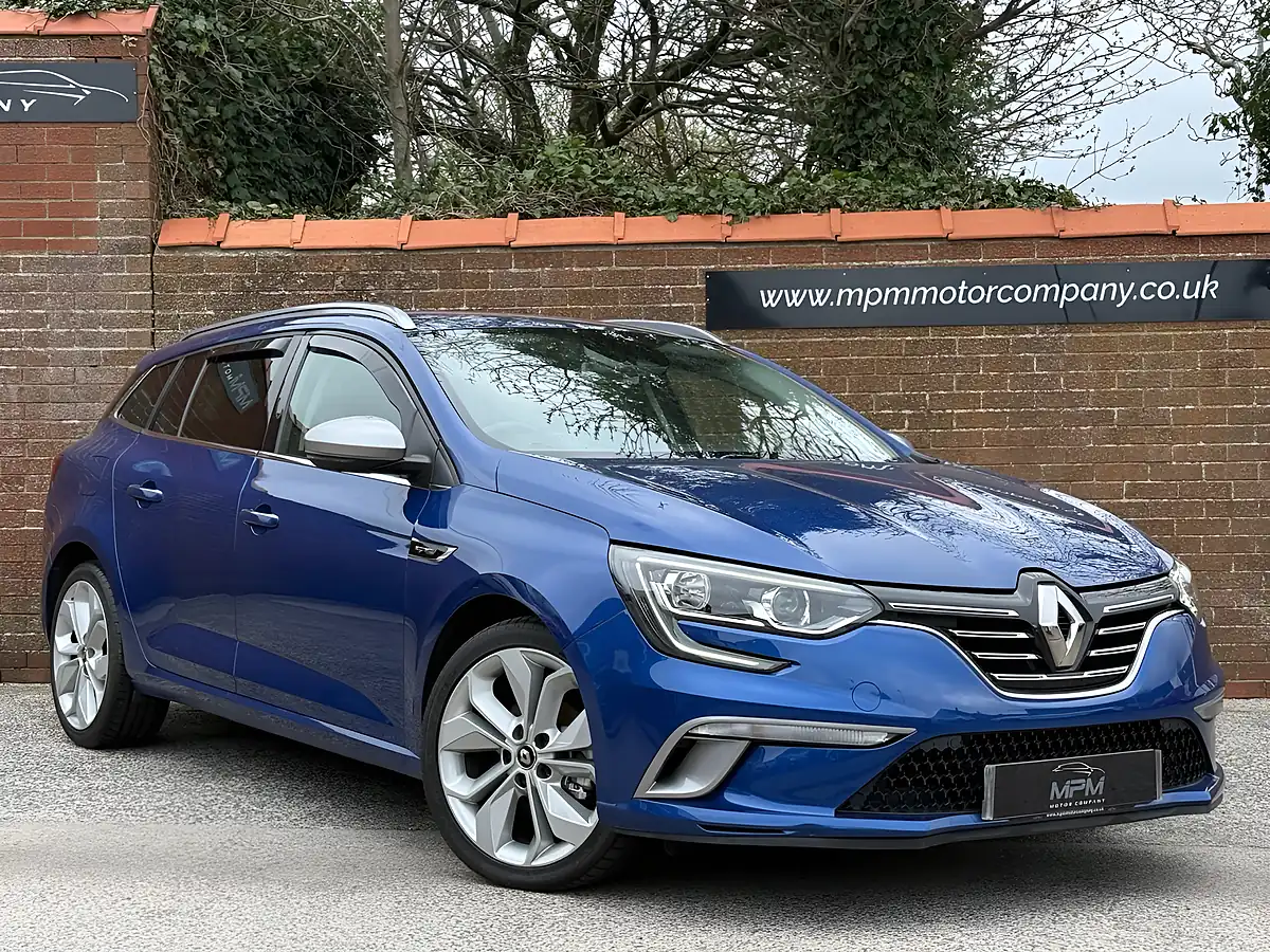 Used 2019 Renault Megane GT Line Sport Tourer Blue - Front View