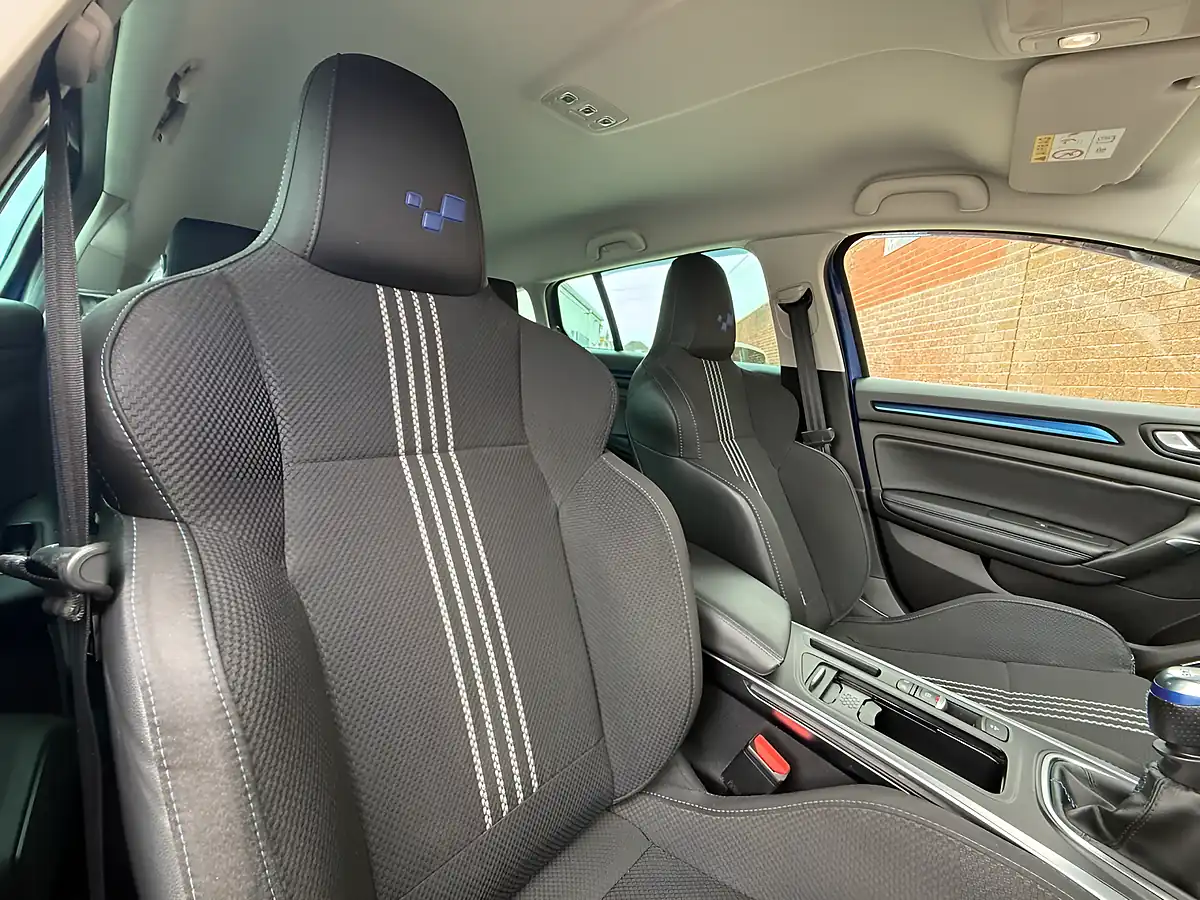Used 2019 Renault Megane GT Line Sport Tourer Blue - Interior and Exterior details 10